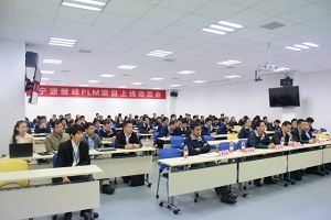 文章附图